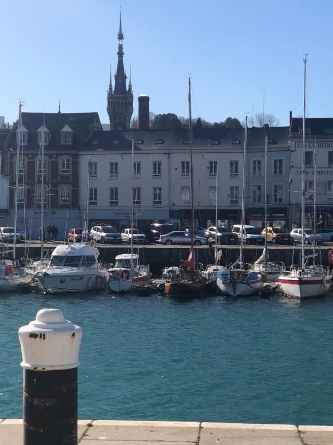 Captain Yoo - Regate- Sentir Les Embruns Vue/Port Fécamp Exterior photo